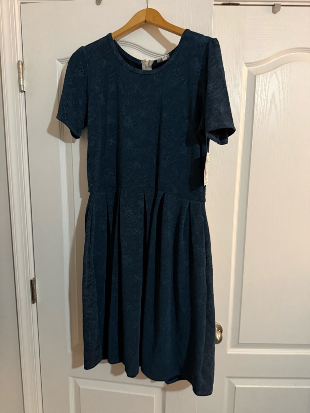 NWT LuLaRoe Amelia dress, size 2x (20-22)